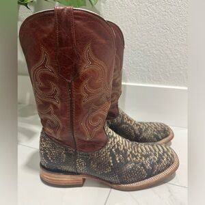 Snake cowboy boots
